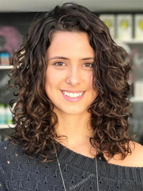 best haircut style for curly hair